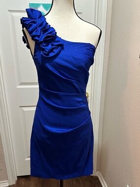 Adrianna Papell One-Shoulder Royal Blue Ruffle Cocktail Dress